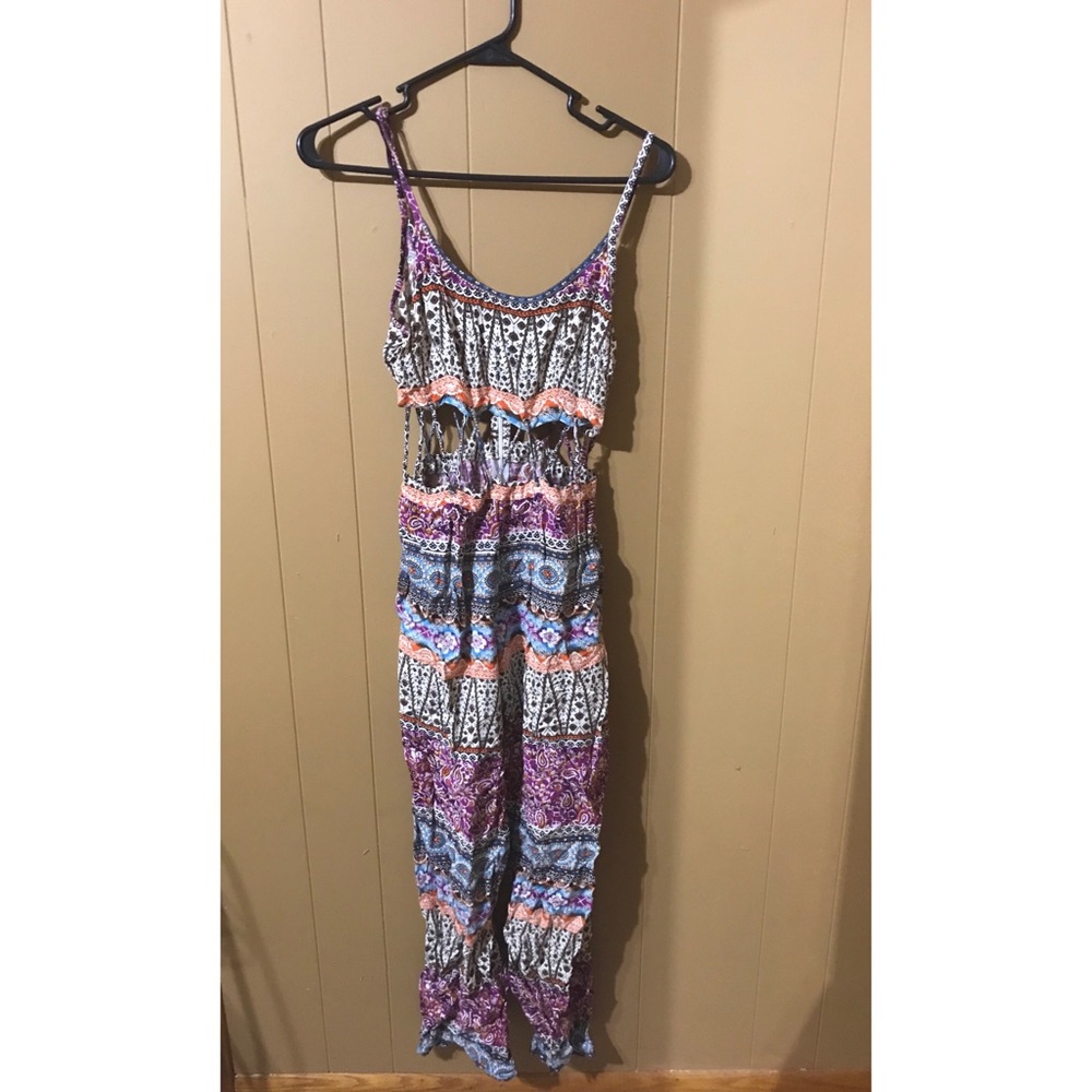 Patterned Jumpsuit - Picture 2 of 2